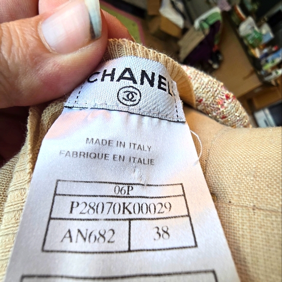 CHANEL cardigan ('06) with matching tank top, sequin accents, and Optional Belt - Picture 6 of 10